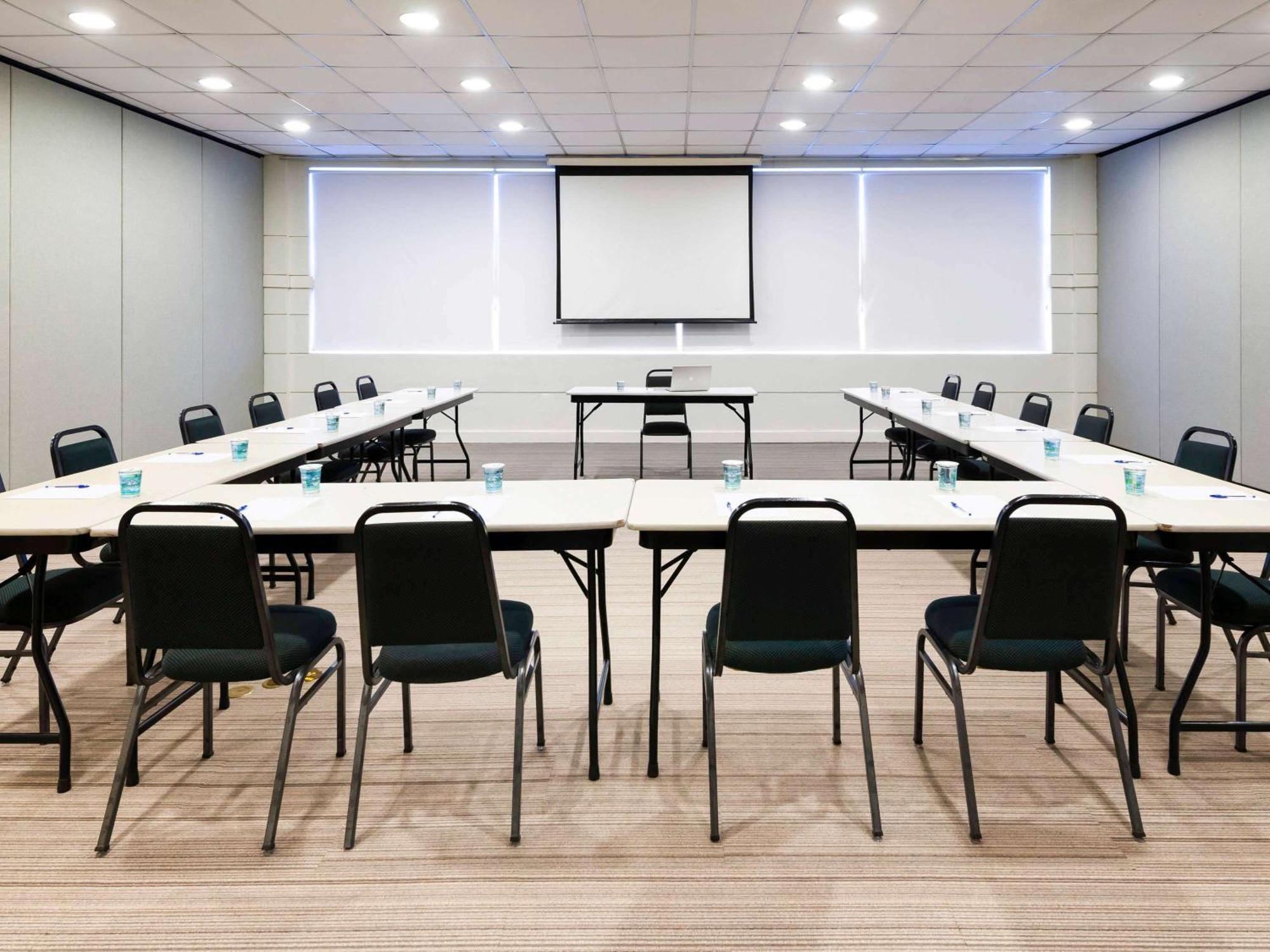 Ibis Paulinia Hotel Luaran gambar